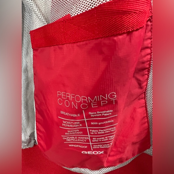 Geox Respira Performing Lightweight Jacket - Picture 8 of 13